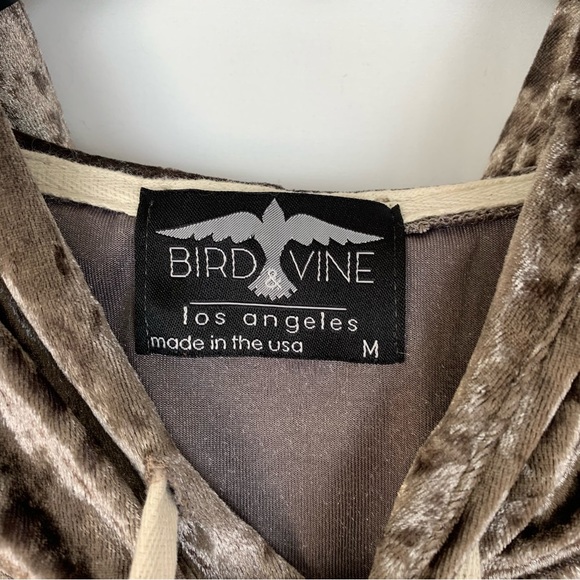 Bird & Vine Velvet Pullover - Picture 5 of 11